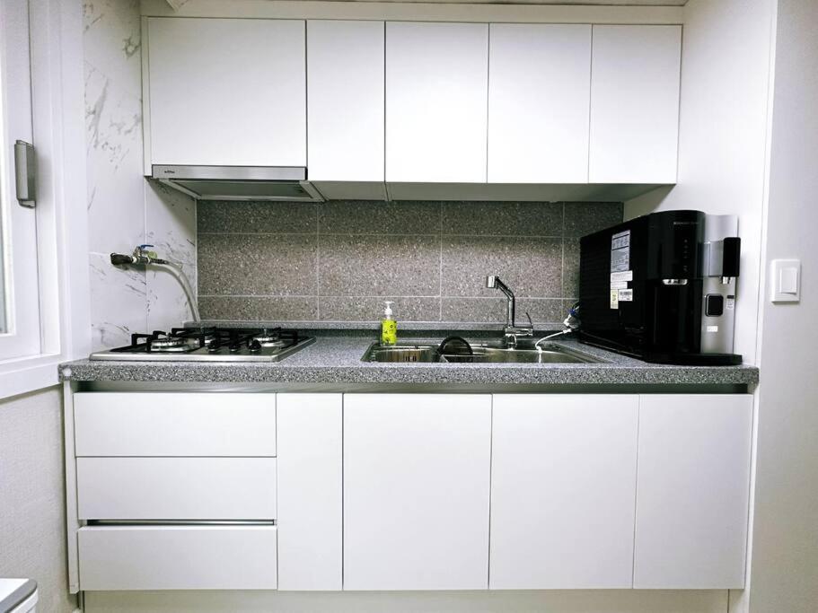 You Here,Stay - 5Min To Hapjeong Station, 10Mins To Hongdae 서울특별시 외부 사진